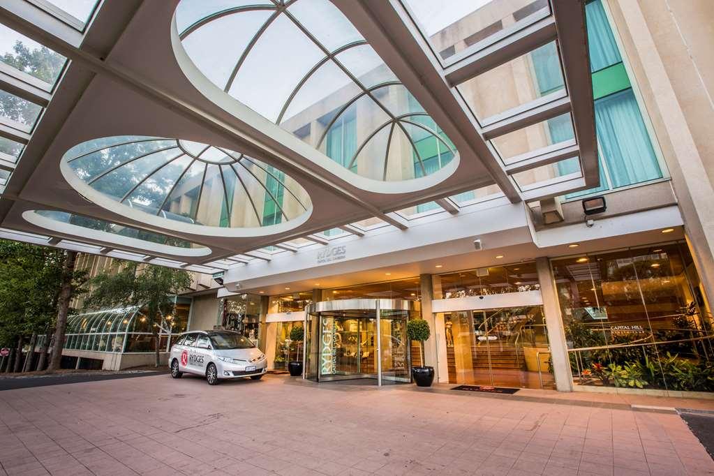 Rydges Camberra Exterior foto