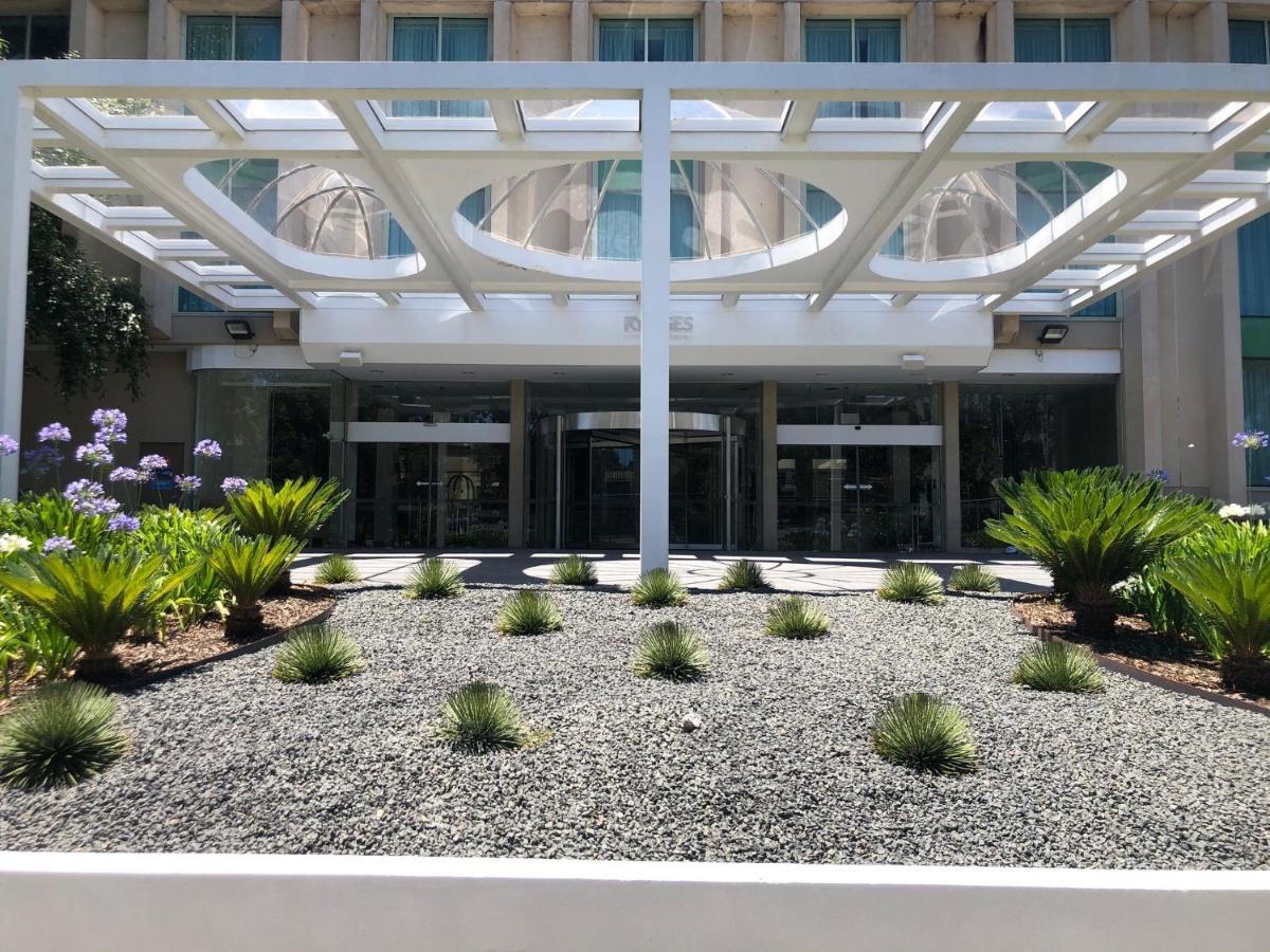 Rydges Camberra Exterior foto